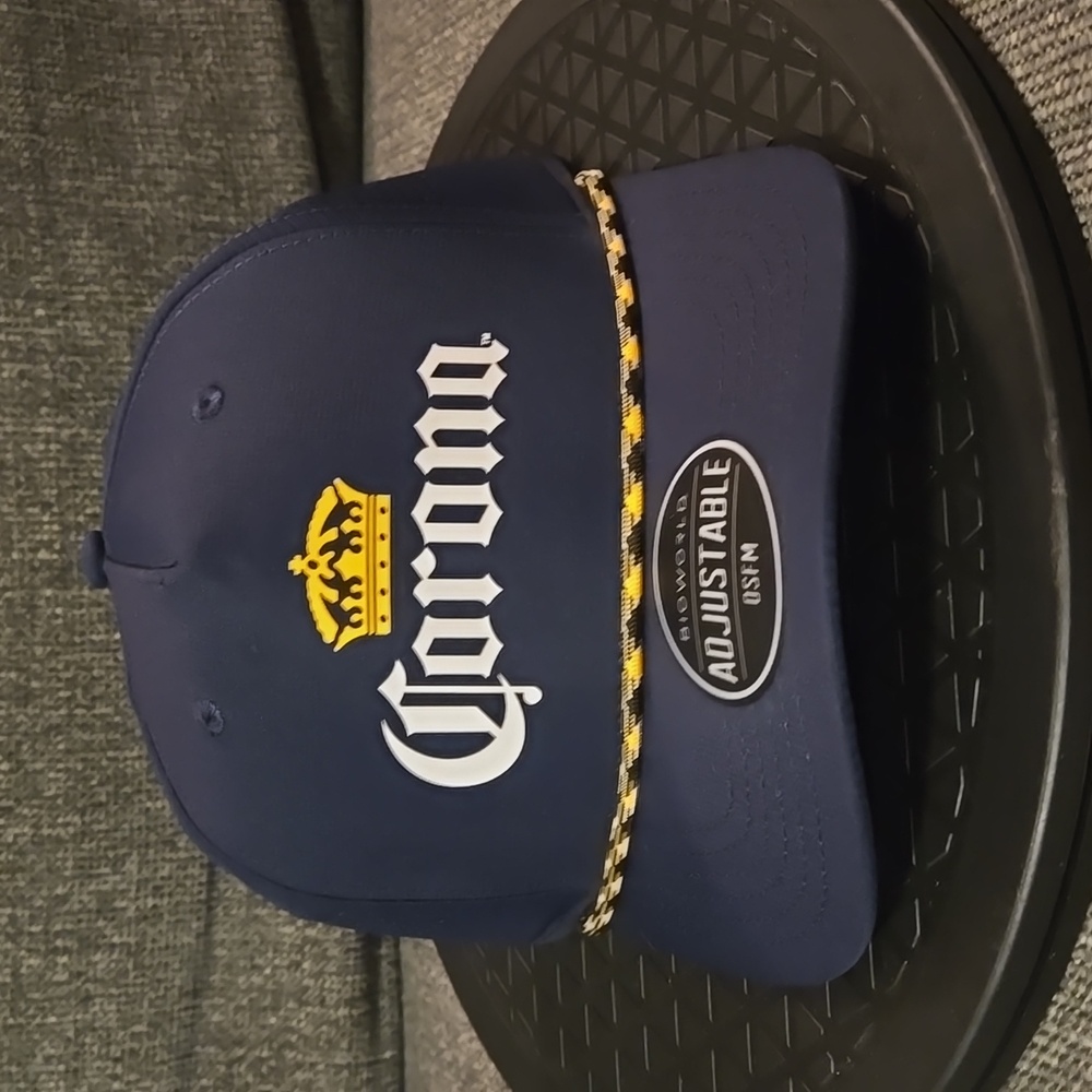 Corona rope snap back hat